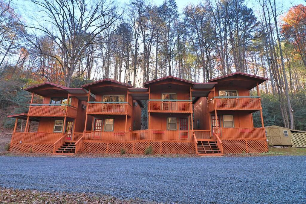 Mountain Cabin In Woods 3 Minutes To Helen #13 المظهر الخارجي الصورة